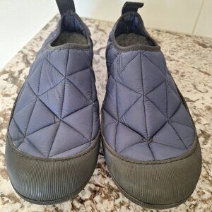 Huckberry slip on Slipper House‎ Shoes Padded Comfort size 9
